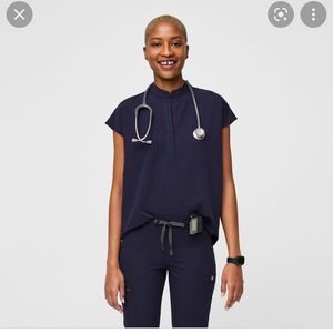 Figs Rafaela Mandarin Collar scrub top Navy